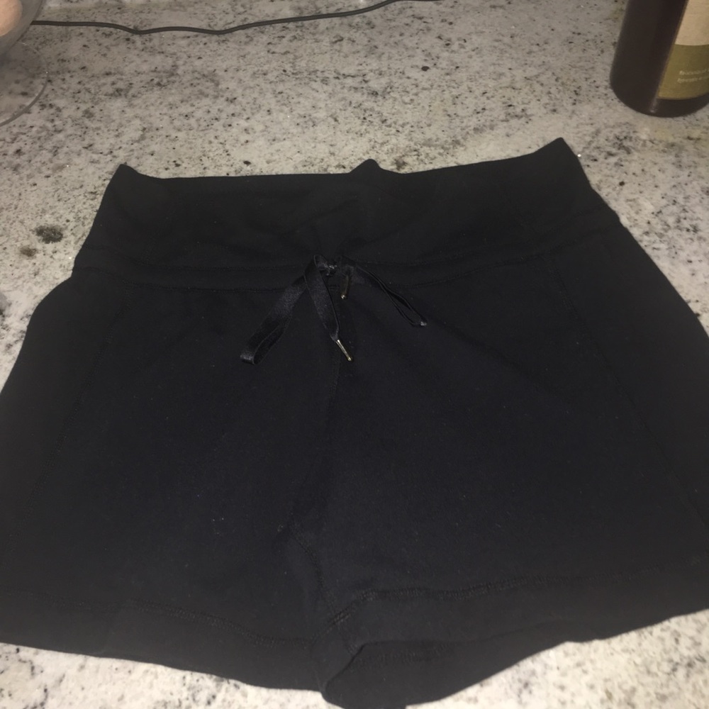 lulu black shorts